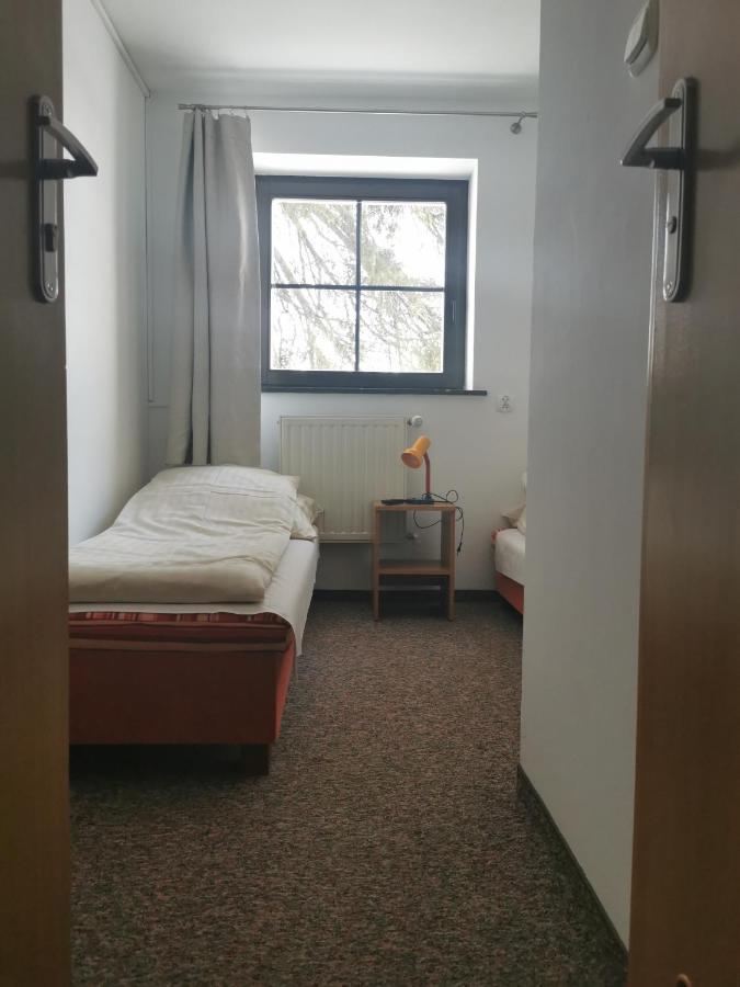 Straszny Dwor Hotell Duszniki Zdrój Rum bild