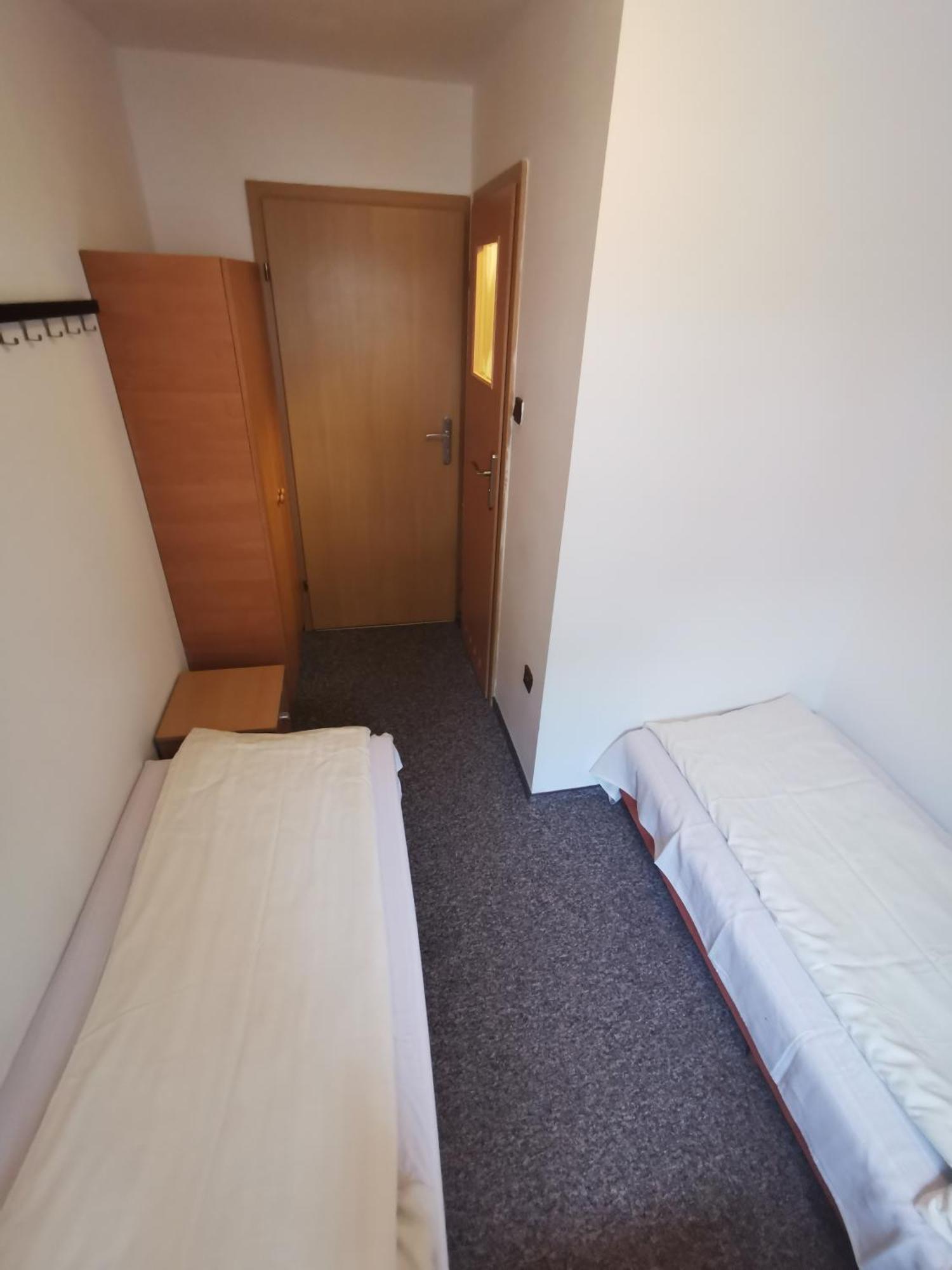 Straszny Dwor Hotell Duszniki Zdrój Rum bild