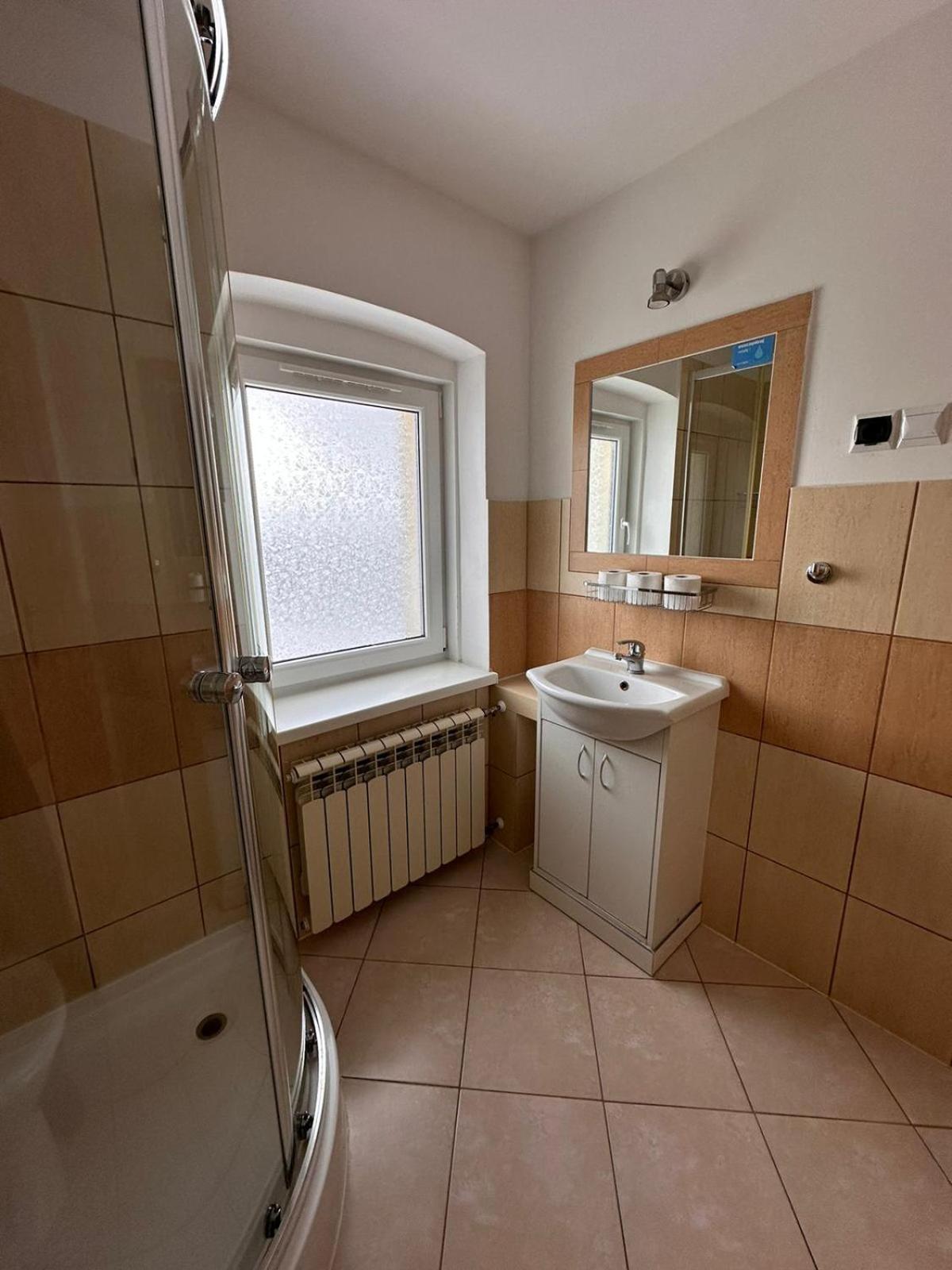 Straszny Dwor Hotell Duszniki Zdrój Rum bild